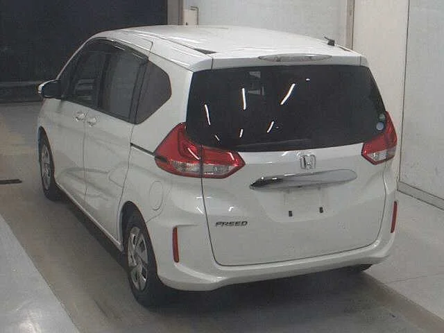 Honda FREED — фото 2