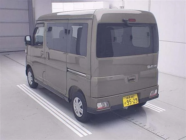 Daihatsu ATRAI VAN — фото 2