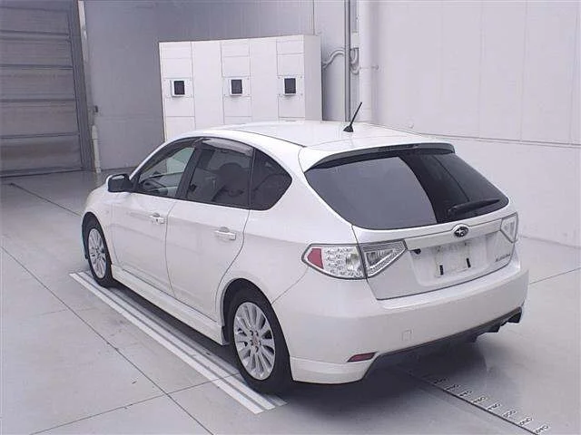 Subaru IMPREZA — фото 2