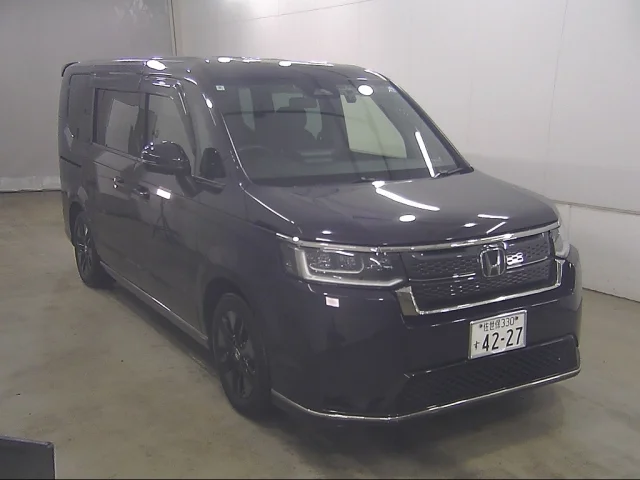 Honda STEP WAGON — фото 1
