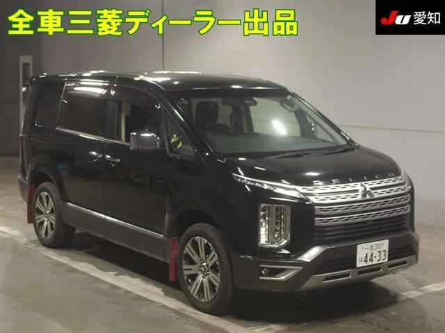 Mitsubishi DELICA D5