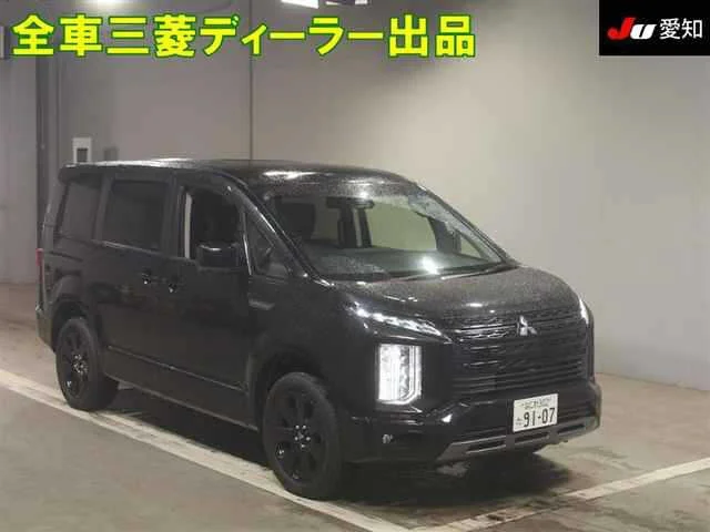 Mitsubishi DELICA D5