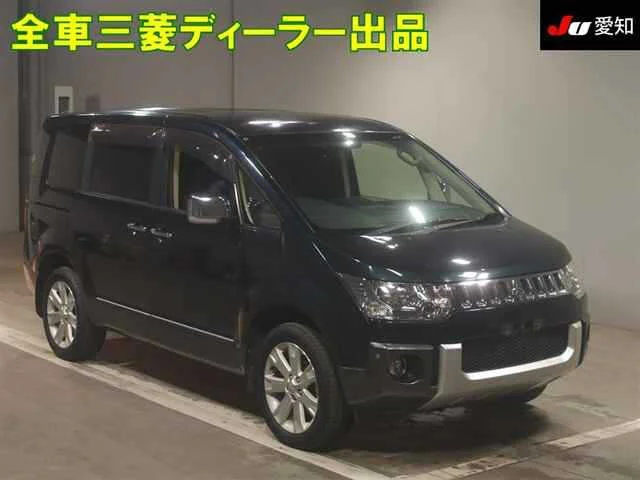 Mitsubishi DELICA D5