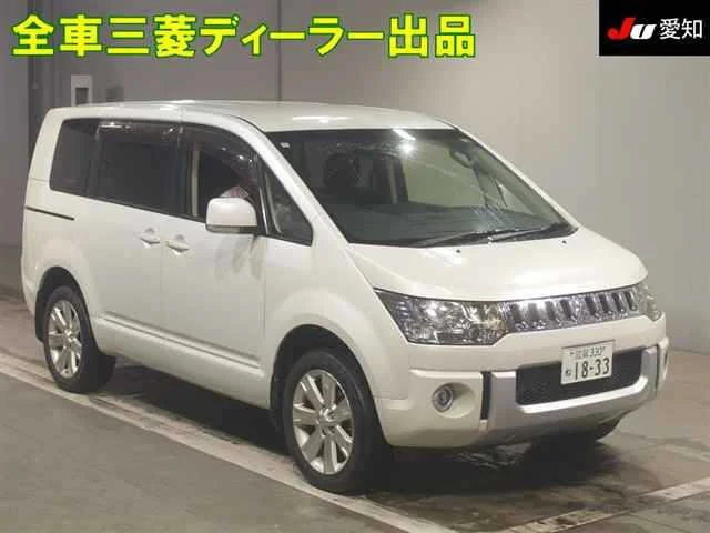 Mitsubishi DELICA D5