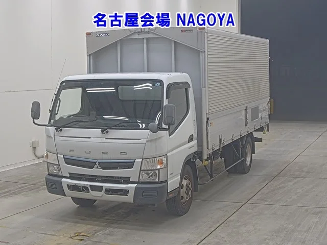 Mitsubishi CANTER — фото 1