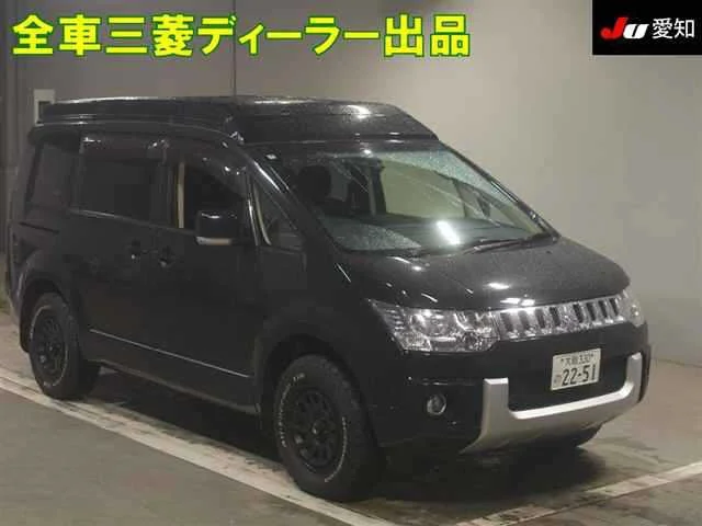 Mitsubishi DELICA D5
