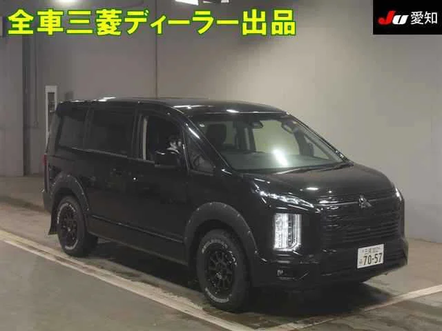 Mitsubishi DELICA D5