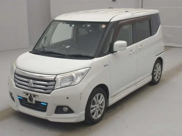 Mitsubishi DELICA D2