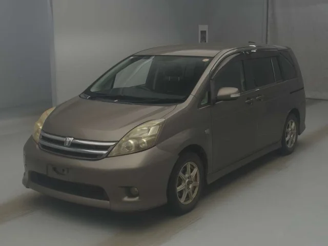 Toyota ISIS