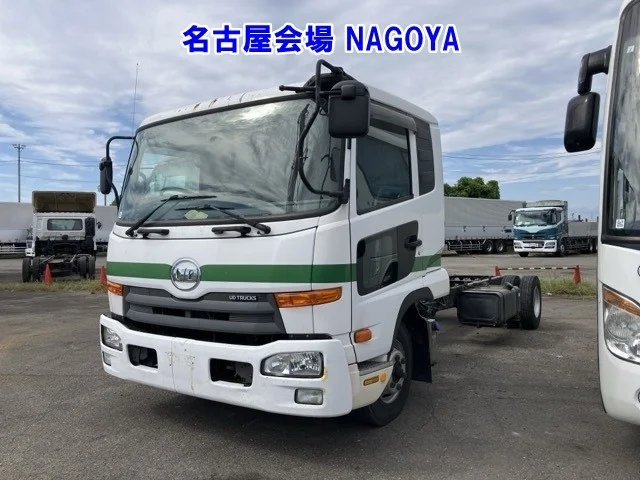 Nissan CONDOR — фото 1