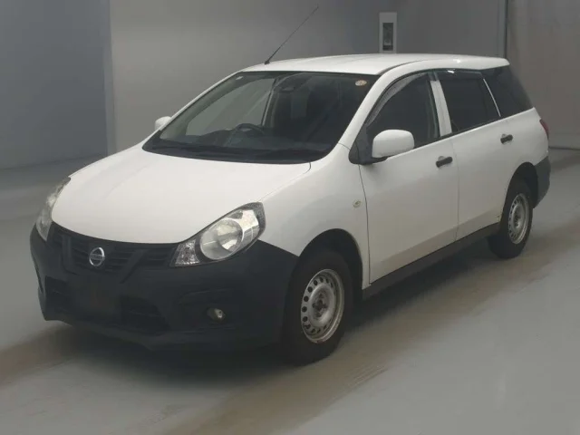 Nissan AD