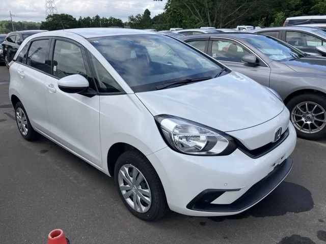Honda FIT — фото 1