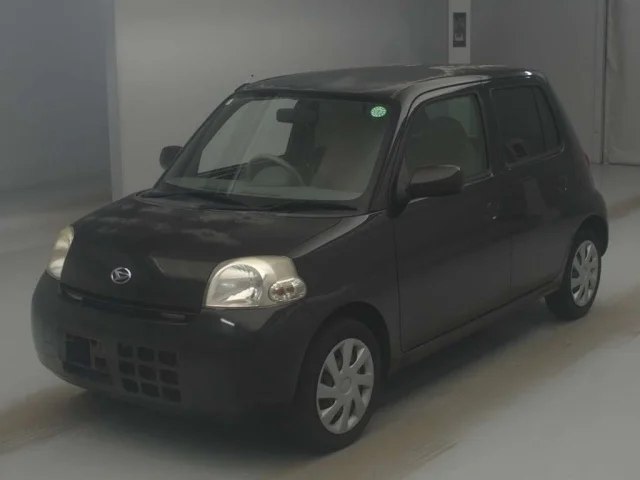 Daihatsu ESSE