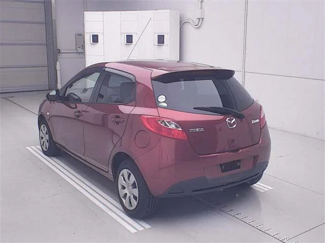 Mazda DEMIO — фото 2