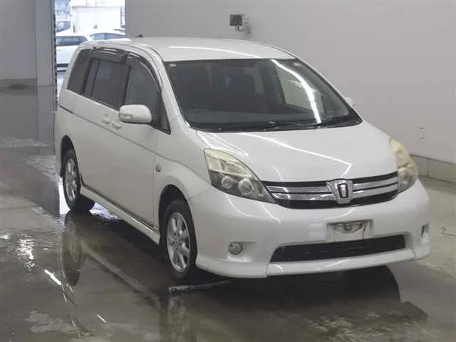 Toyota ISIS
