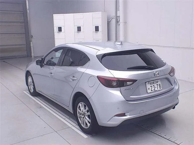 Mazda AXELA — фото 2