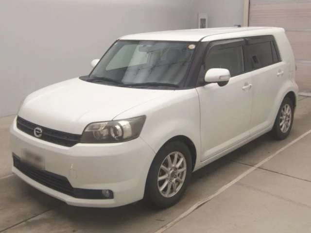 Toyota COROLLA RUMION