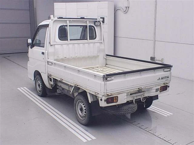 Subaru SAMBAR — фото 2