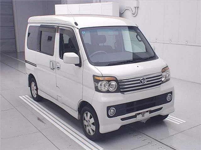Daihatsu ATRAI WAGON — фото 1