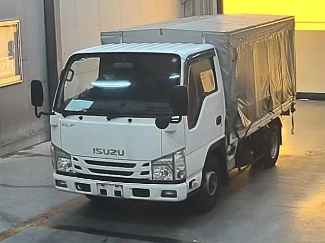 Isuzu ELF — фото 1