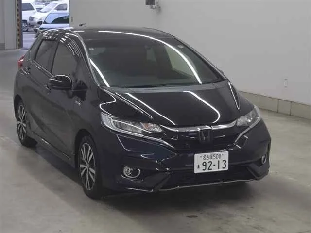 Honda FIT — фото 1
