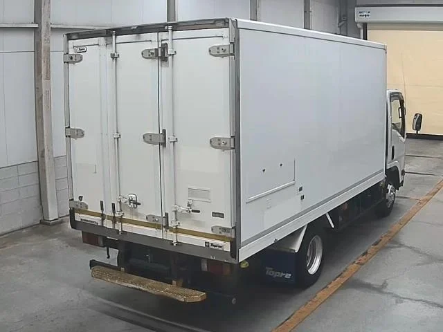 Isuzu ELF — фото 2