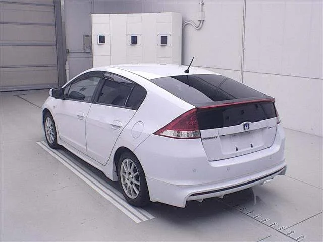Honda INSIGHT — фото 2