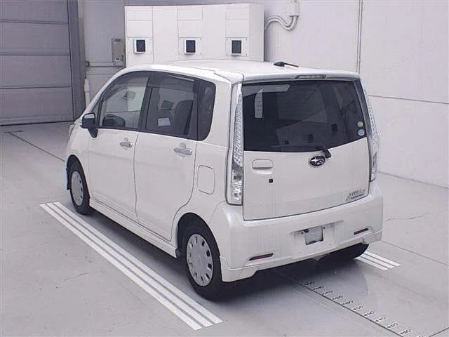 Subaru STELLA — фото 2