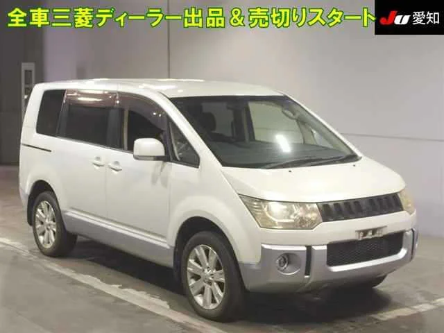 Mitsubishi DELICA D5