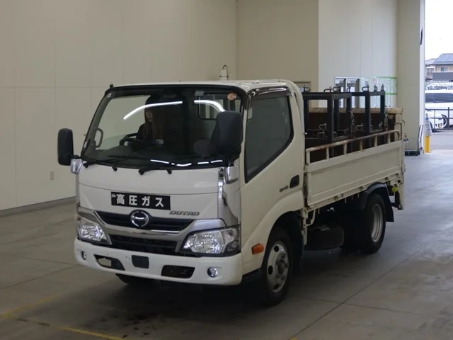 HINO DUTRO — фото 1