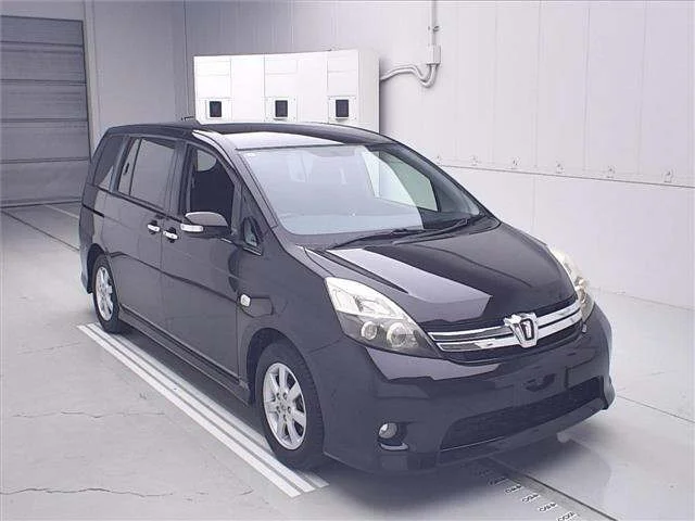 Toyota ISIS