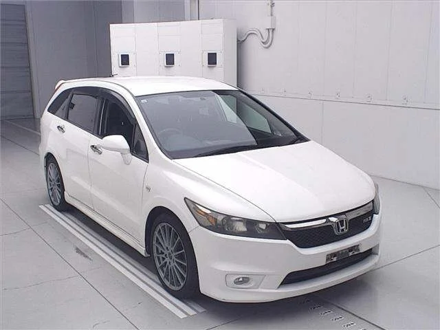 Honda STREAM — фото 1