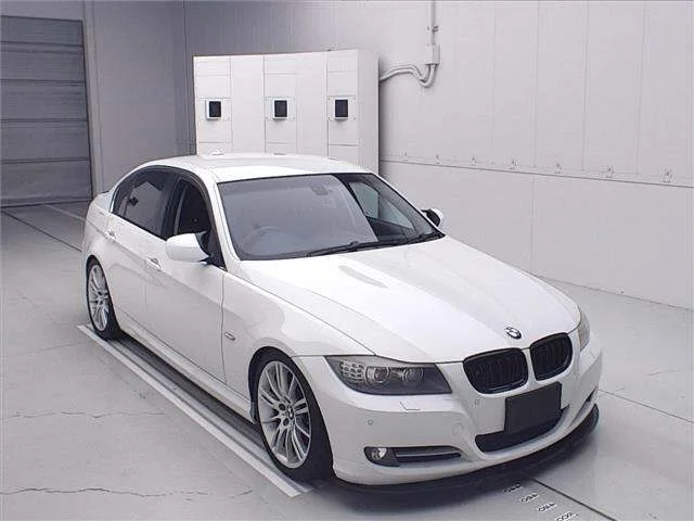 BMW 3-Series — фото 1