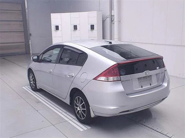 Honda INSIGHT — фото 2