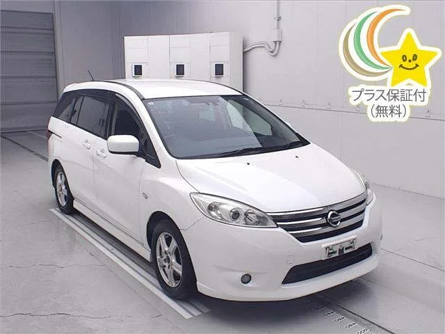 Nissan LAFESTA