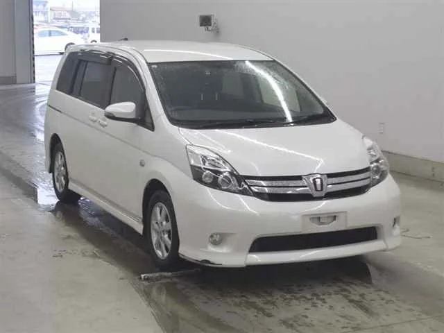 Toyota ISIS