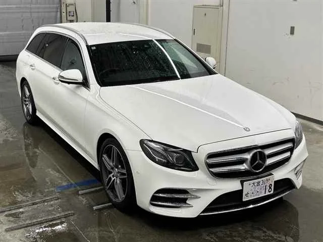 Mercedes-Benz E CLASS STATION WAGON — фото 1