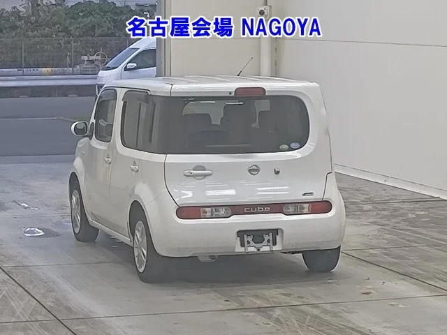 Nissan CUBE — фото 2