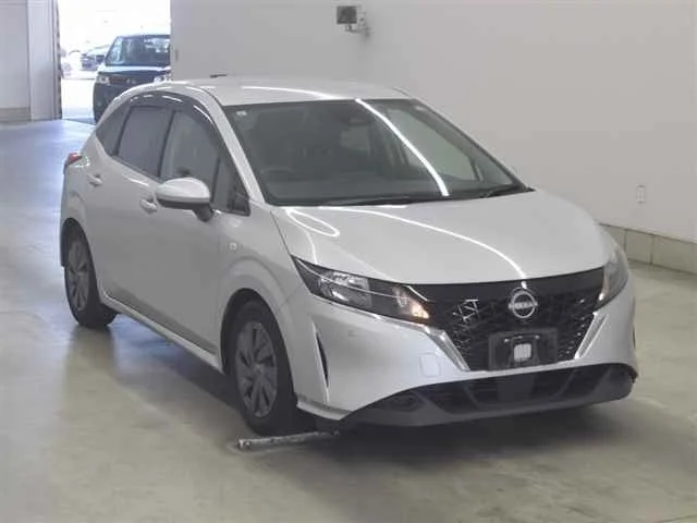 Nissan NOTE — фото 1