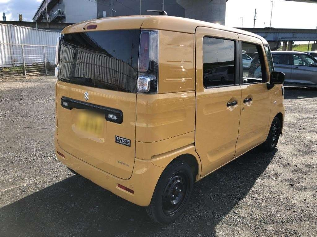 Suzuki SPACIA BACE