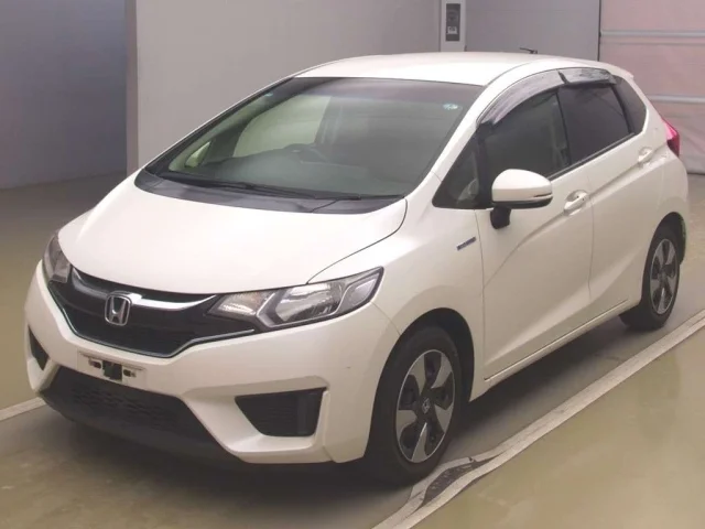 Honda FIT — фото 1