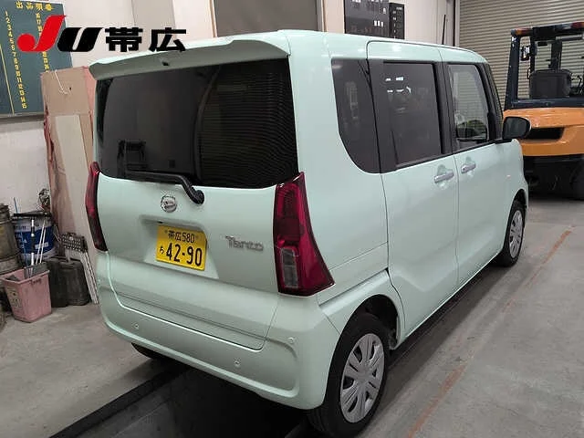 Daihatsu TANTO — фото 2