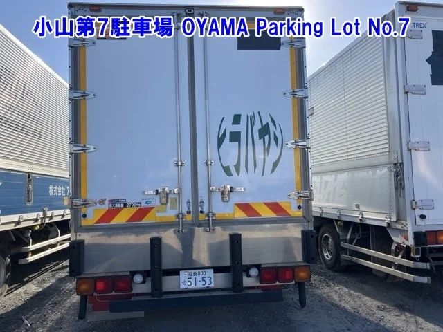 Isuzu FORWARD — фото 2