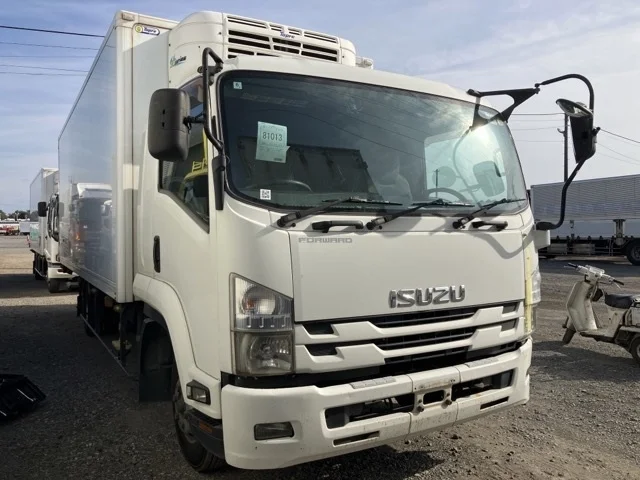 Isuzu FORWARD — фото 1