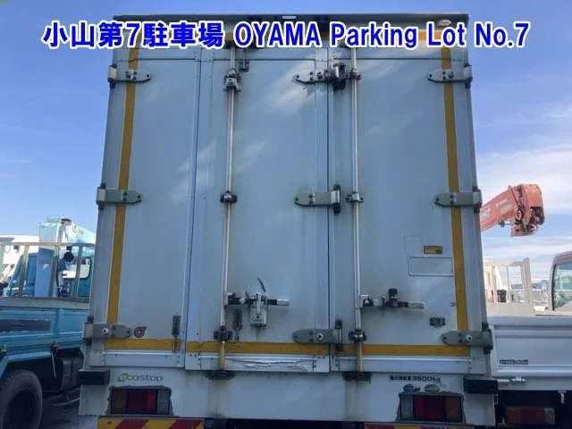 Isuzu ELF — фото 2