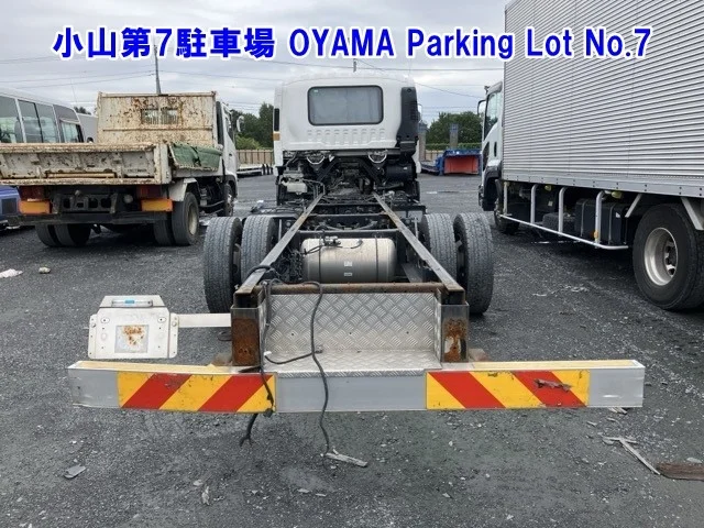 Isuzu FORWARD — фото 2