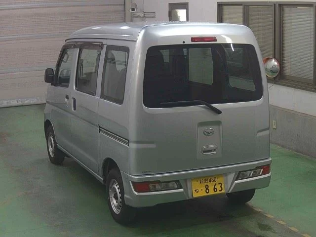 Daihatsu HIJET VAN — фото 2