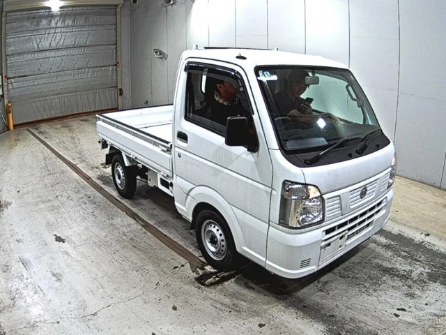 Nissan CLIPPER TRUCK