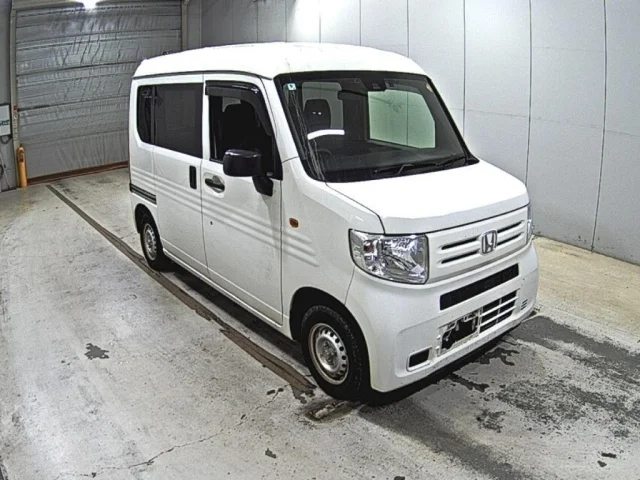 Honda N-VAN — фото 1
