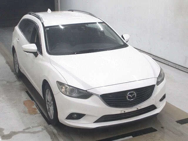 Mazda ATENZA WAGON — фото 1